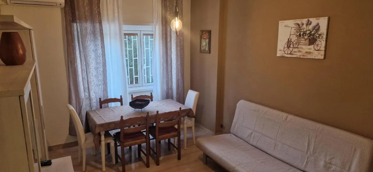Holiday Home Telese Roma Apartment